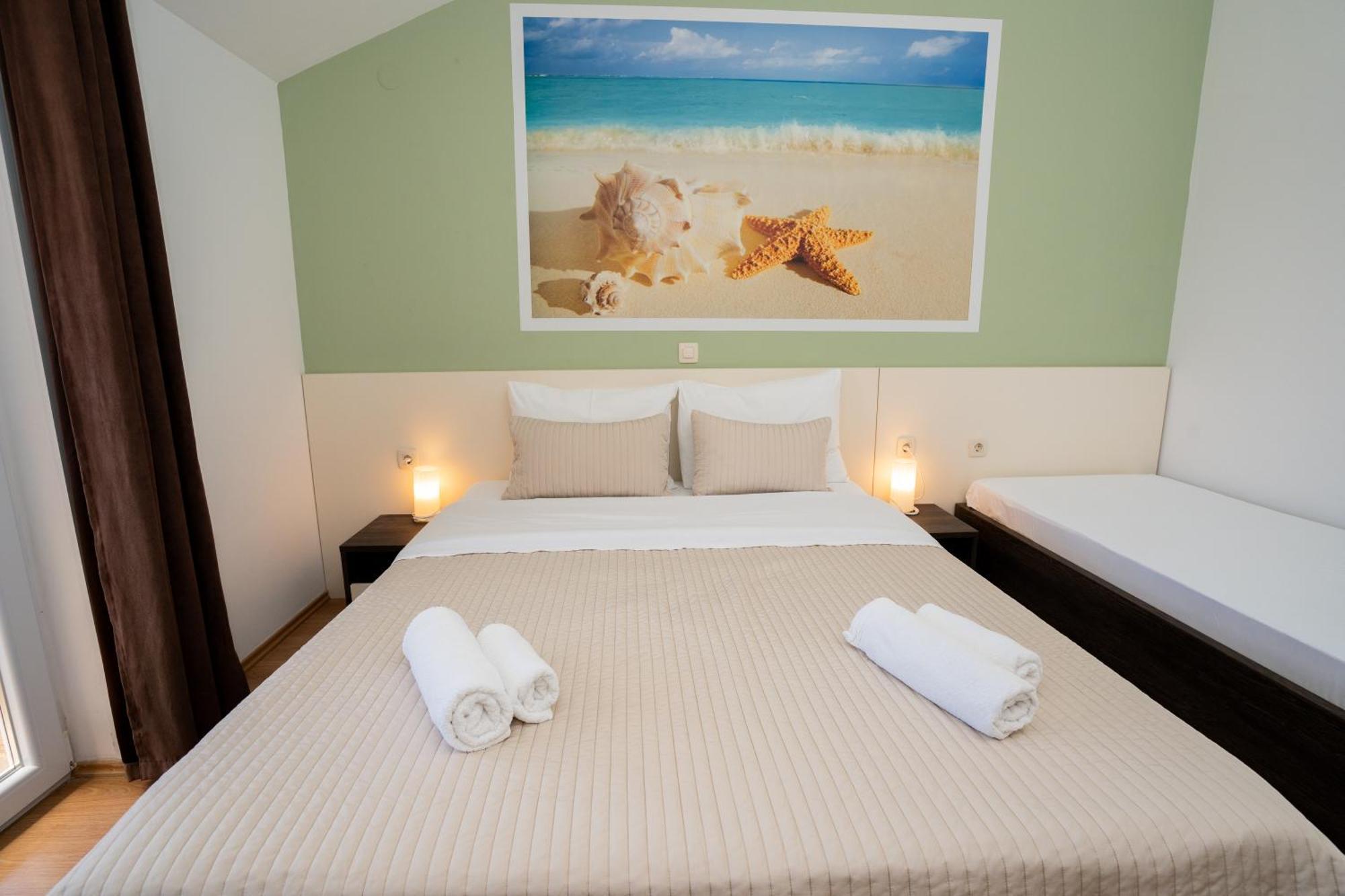 Bed & Breakfast Marta & Tona Kustici Exterior photo